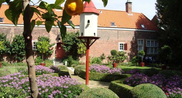 Hofje van Wouw in The Hague