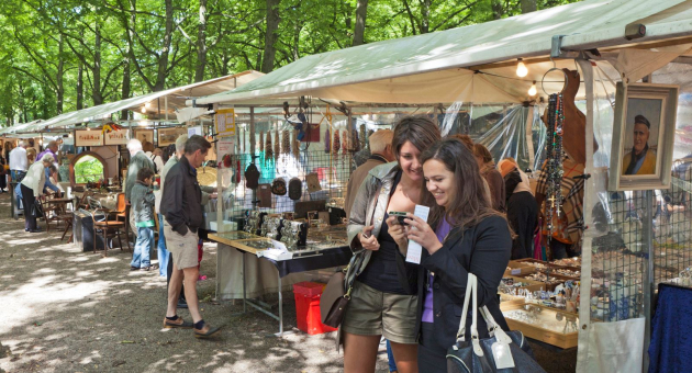 Antiek - en Boekenmarkt Lange Voorhout 