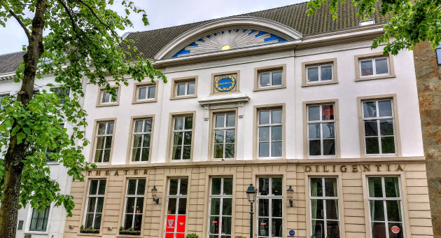 Lange Voorhout 5, Theater Diligentia