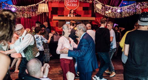 Alle ouderen kwiek, mentaal, fysiek, met dansen en muziek. Het Danspaleis is een ‘tankstation van levensvreugde’ en komt naar Den Haag! (c) Gaby Jongenelen