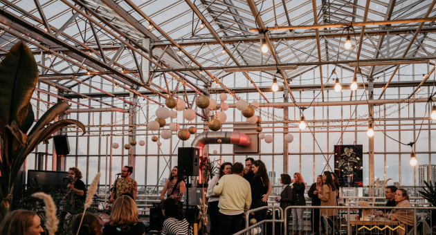 Kom op 24 november naar de Haags Hoog Decembermarkt en scoor lokale cadeaus bij ondernemers uit The New Farm (c)Louiseboonstoppelfotografie