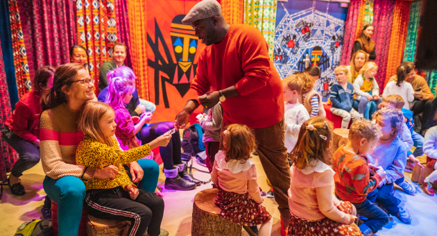 Iven Cudogham C Jassir-Jonas Crossing Border Kids