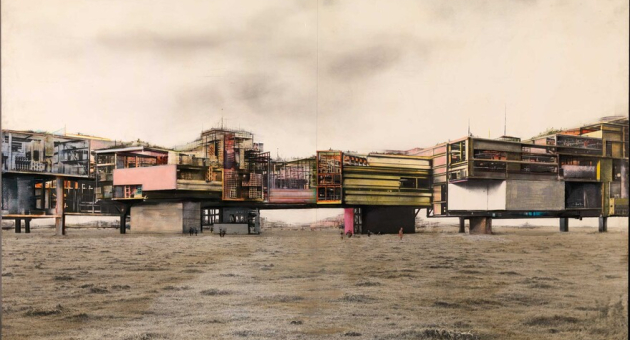Visie op New Babylon van Constant Nieuwenhuys. Een collageachtige tekening toont een futuristisch stadslandschap met modulaire, kleurrijke gebouwen op hoge poten boven een lege vlakte. De structuur bestaat uit transparante en gesloten volumes, trapsgewijs gestapeld, en doet denken aan een zwevende stad in constante opbouw.