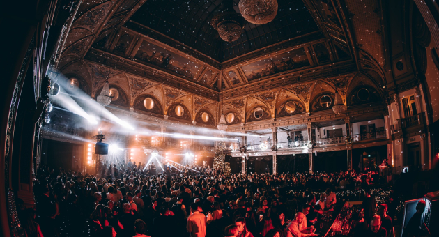 Feest in het Kurhaus Scheveningen met DJ-set (c) Vespertine