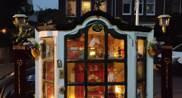 Mini tentoonstelling te zien van Prinsjesdag in vroeger tijden.