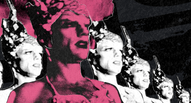 Colllage van steeds dezelfe foto met een dragqueen in zwart wit en in een in roze. 