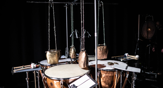 Slagwerkinstrumenten met hangende bellen