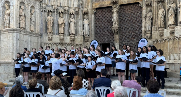 choir-photo.jpg