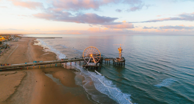 Drone foto van de pier in Scheveningen gemaakt door Bart Jan Verhoef