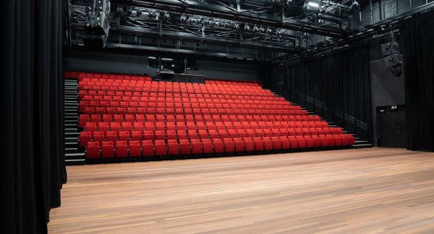 stage.png