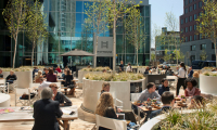 Hofhouse food court Den Haag
