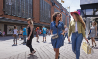 De Bijenkorf in de Grote Marktstraat