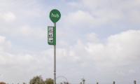 Road sign displaying information about the Hub in Scheveningen