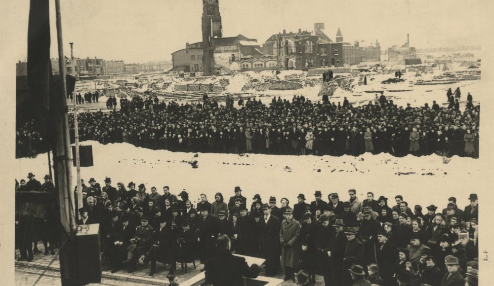 Bezuidenhout herdenking 1946 Haags gemeentearchief Bezuidenhout herdenking 1946 Haags gemeentearchief