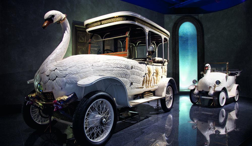Louwman Museum - Swan Car Louwman Museum - Swan Car