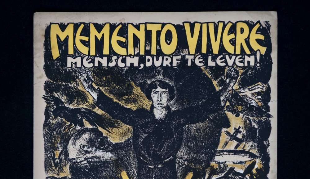 Dirk Witte Memento Vivere. Mensch durf te leven! 1920. Foto Monique Kooijman Dirk Witte Memento Vivere. Mensch durf te leven! 1920. Foto Monique Kooijman