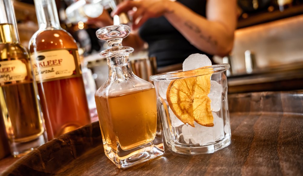 Geniet van een heerlijke cocktail met korting bij Van Kleef Geniet van een heerlijke cocktail met korting bij Van Kleef