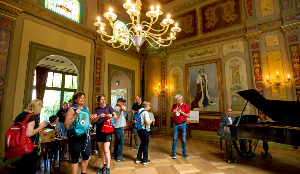 Ontdek de pareltjes van de Hofstad tijdens de Urban Walk Ontdek de pareltjes van de Hofstad tijdens de Urban Walk