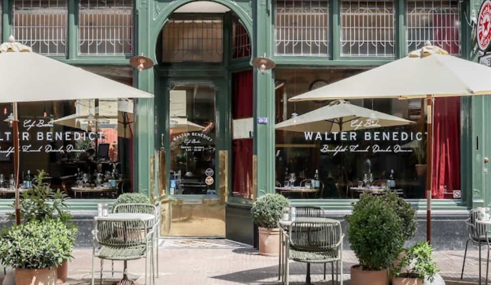 Walter Benedict op de Denneweg in Den Haag