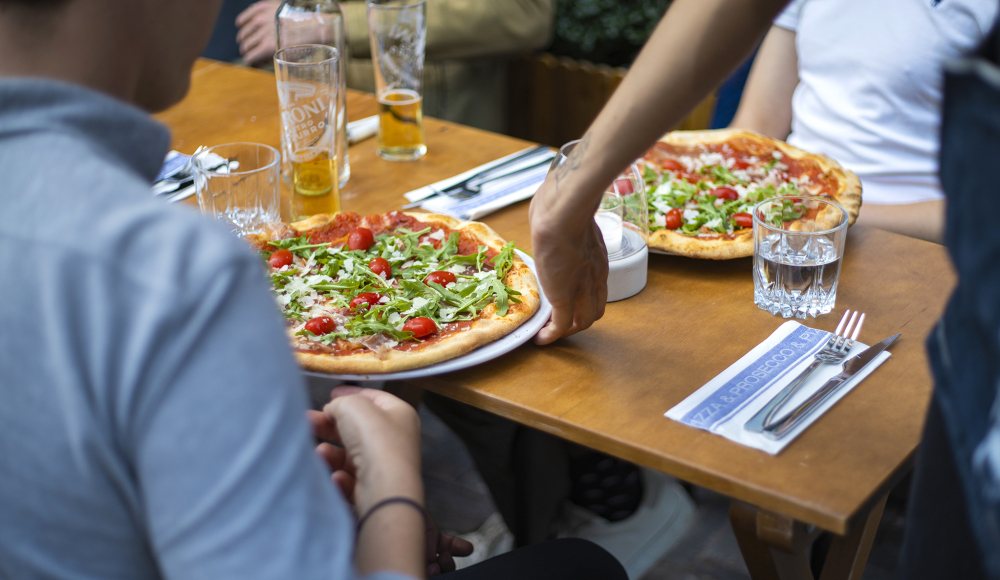 Op vertoon van je DenHaagPas ontvang je 15% korting bij De Pizzabakkers Den Haag Op vertoon van je DenHaagPas ontvang je 15% korting bij De Pizzabakkers Den Haag