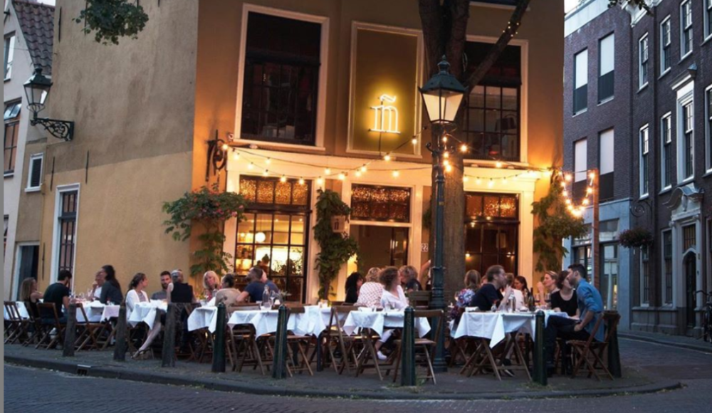 Restaurant ñ