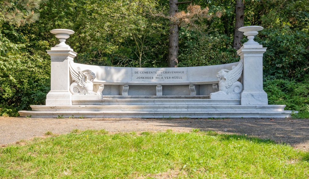 Ver-Hüell-bank