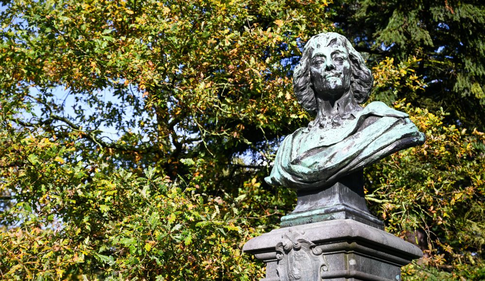 Gedenkmonument-Constantijn-Huygens_foto-The_Hague_and_Partners3-web