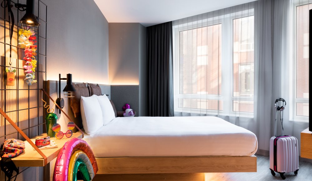 Moxy hotel The Hague kamer