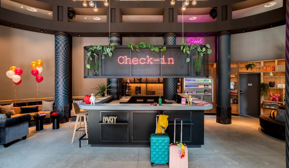 Moxy hotel The Hague receptie