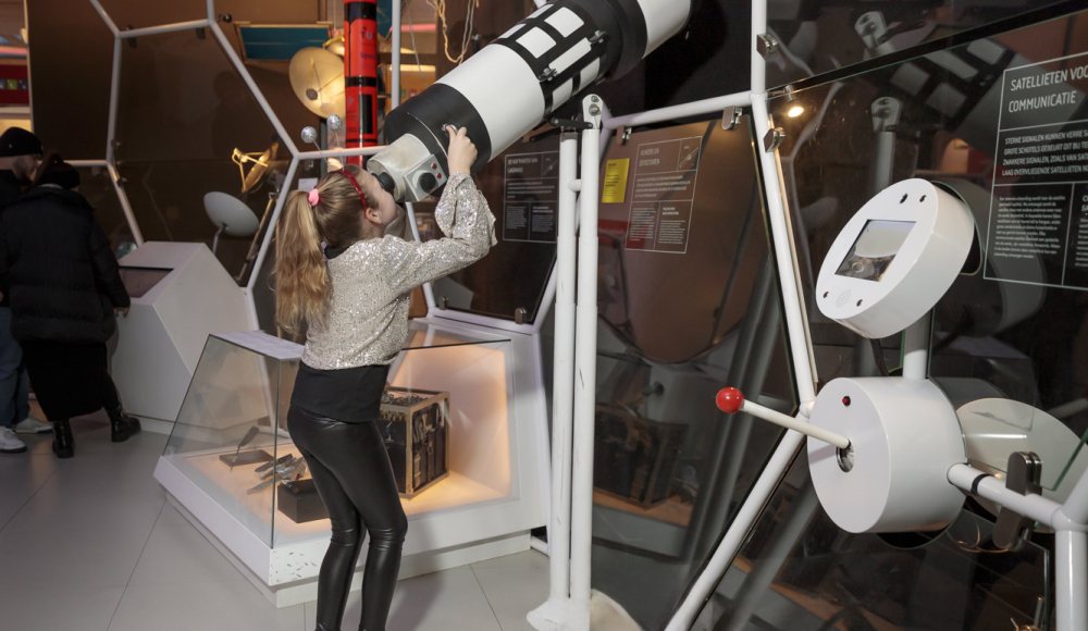Museumnacht Kids Den Haag brengt cultureel vermaak voor kinderen tussen 4 en 12 jaar in zestien Haagse musea en culturele instellingen.