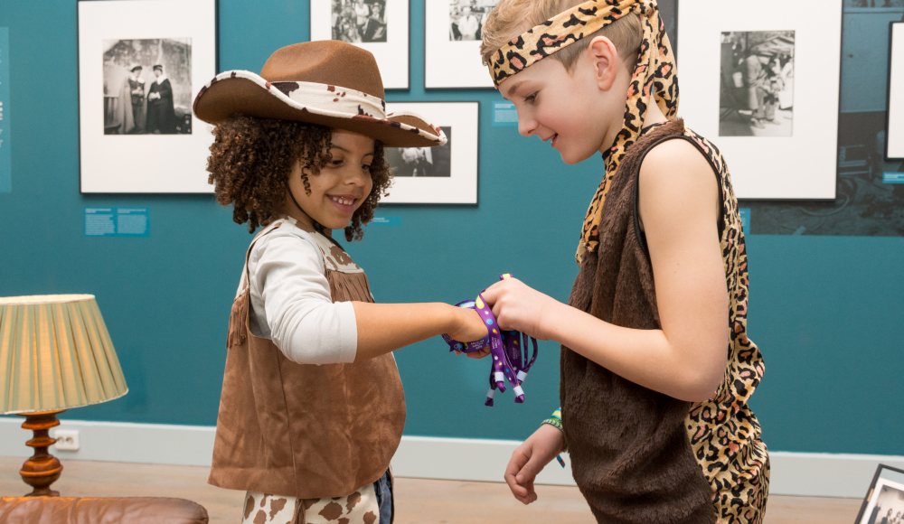 Museumnacht Kids Den Haag brengt cultureel vermaak voor kinderen tussen 4 en 12 jaar in zestien Haagse musea en culturele instellingen.
