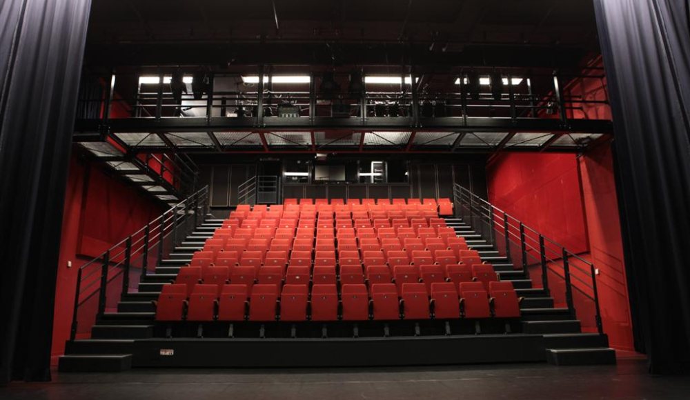 Rode zaal van Theater de Vaillant 