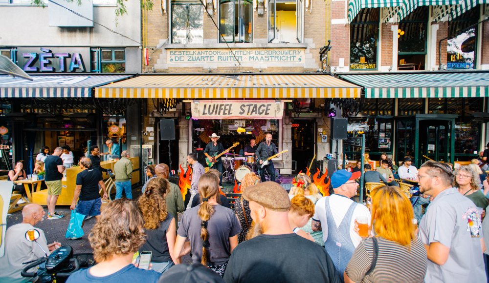 Koningsdag op de Grote Markt