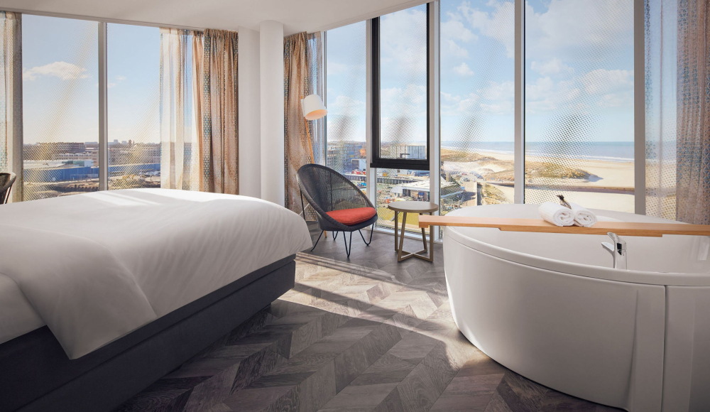 Hotelkamer met bubbelbad Spa kamer