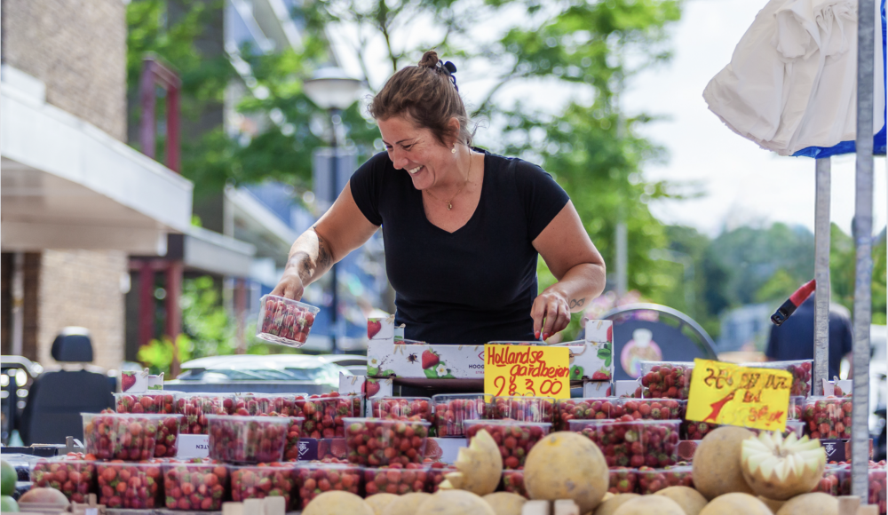 Wijkmarkt Loosduinse Hoofdplein
