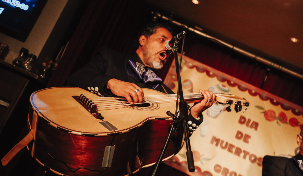 Dia de Muertos mariachi muzikant Dia de Muertos mariachi muzikant