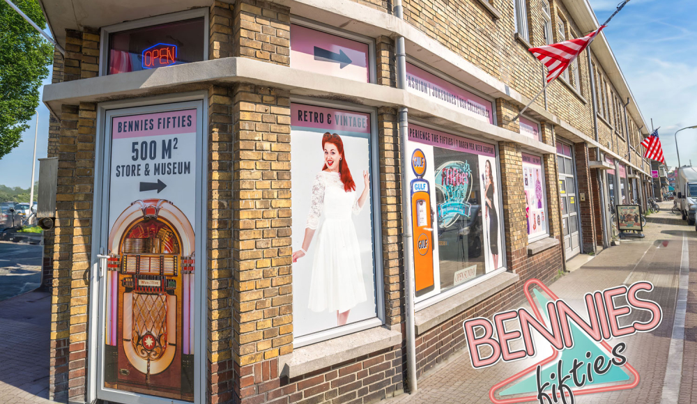 Exterieur winkel Bennies Fifties op Scheveningen Exterieur winkel Bennies Fifties op Scheveningen
