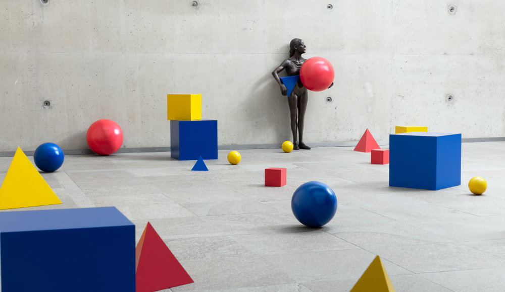 Ryan Gander - You walk into a space, any space, or, Poor little girl beaten by the game (2010), Zabludowicz Collection. © c/o Pictoright Amsterdam 2025. Foto: Studio Gerrit Schreurs.