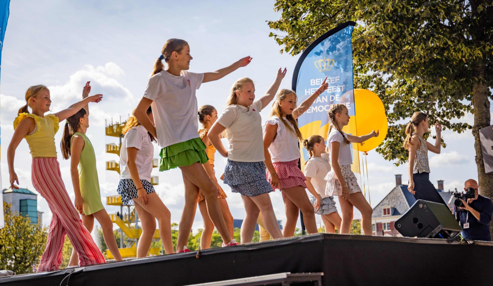 Dansoptreden van kinderen op Prinsjesfestival ©Jelle Mes