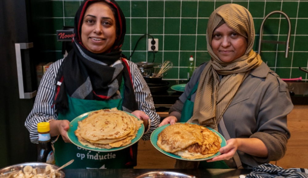 Pannenkoeken bakken op inductie. Pannenkoeken bakken op inductie.