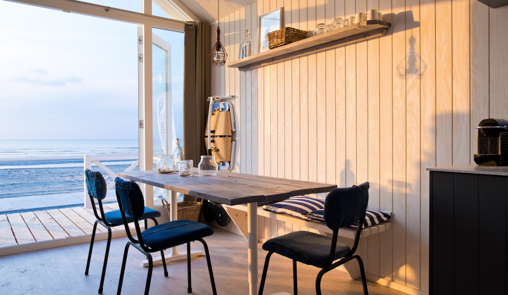 Haags Strandhuisje in Kijkduin