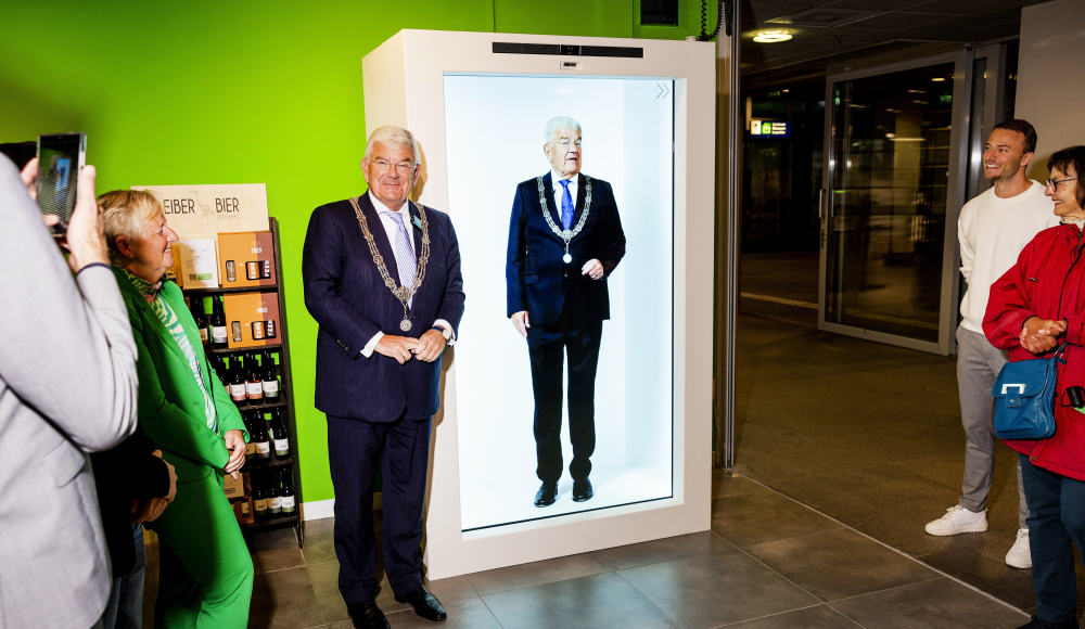 Onthulling holobox 