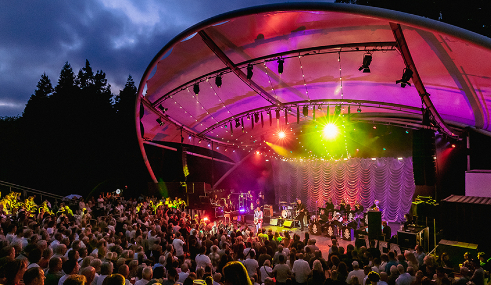 Zuiderpark Live at the Zuiderpark Theatre in The Hague

