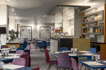 The Gallery & Lobby Lounge Bar