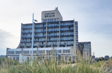 Carlton Beach Hotel