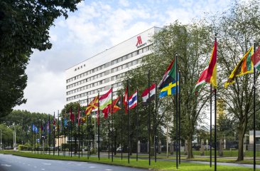 The Hague Marriott Hotel. Het grootste hotel van Den Haag, gelegen tussen de binnenstad, het strand, naast het World Forum. 