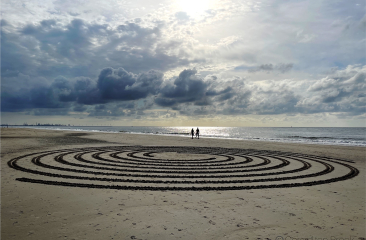 Gerard ten Broek - Strandkunstwerk