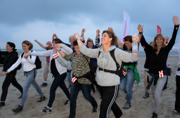 Op 4 november organiseert de Hartstichting de 11strandentocht waarbij renners, joggers en lopers hun hart inzetten voor zichzelf en van anderen. 