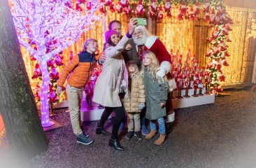 Royal Christmas Fair op Lange Voorhout in Den Haag