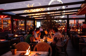 Beachclub Zeezicht Scheveningen Pier